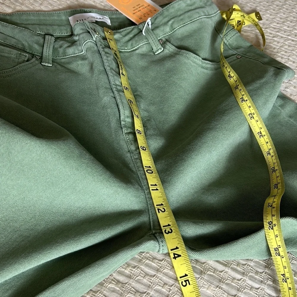 Risen Wide Leg Cropped Jeans Tummy Control in Olive Size 1XL